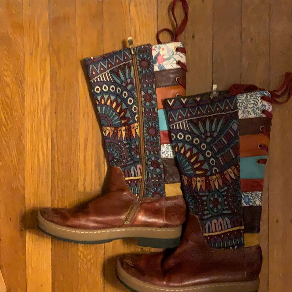 Quirky boots